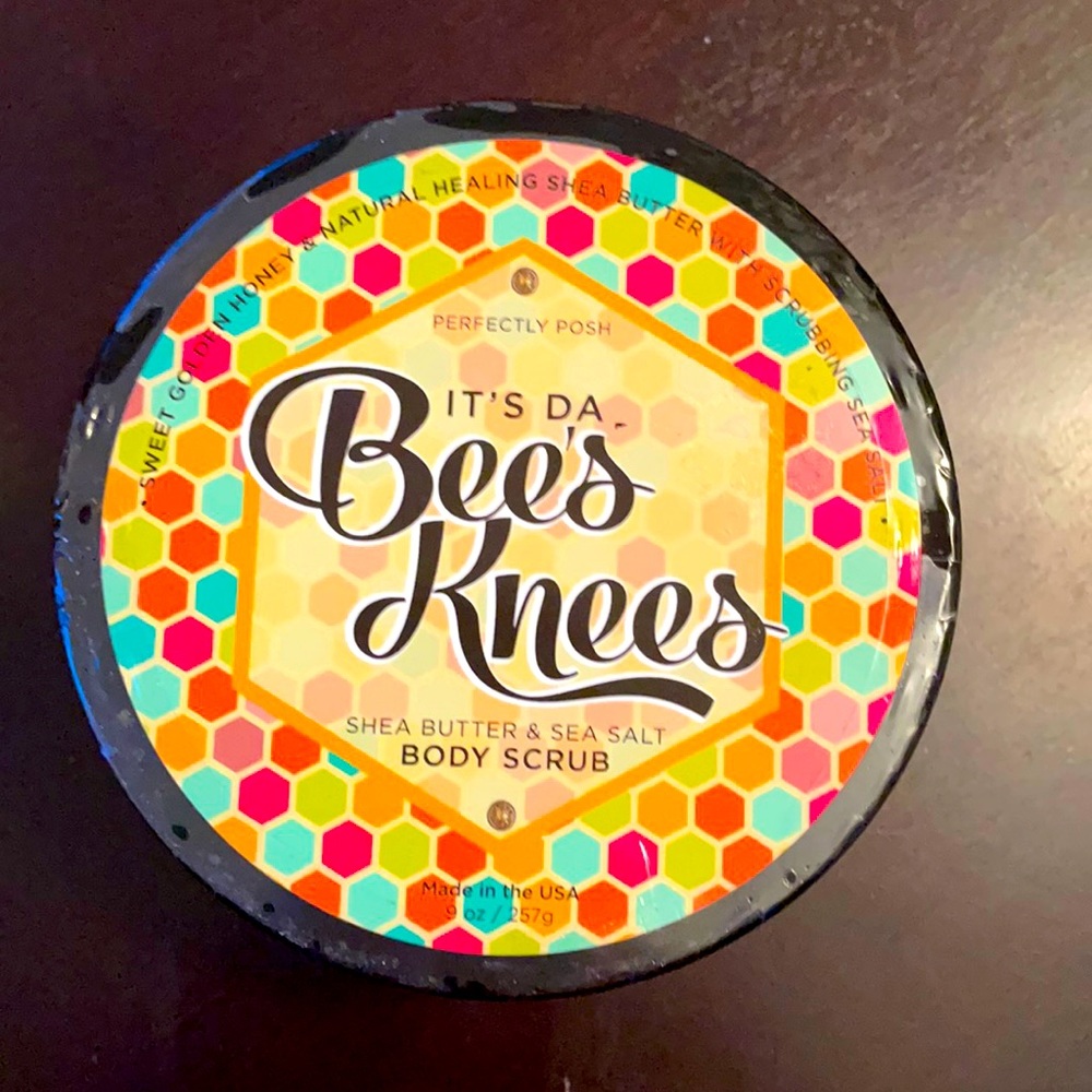 Perfectly Posh It’s Da Bees Knees Body Scrub